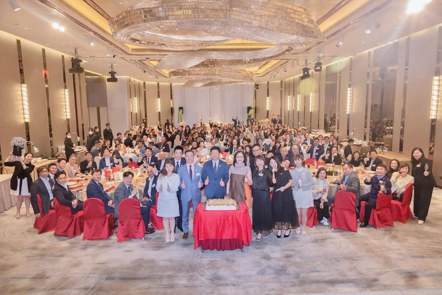 OneWorldTrip | Honored with EVA Air’s 2025 Best Performance Award