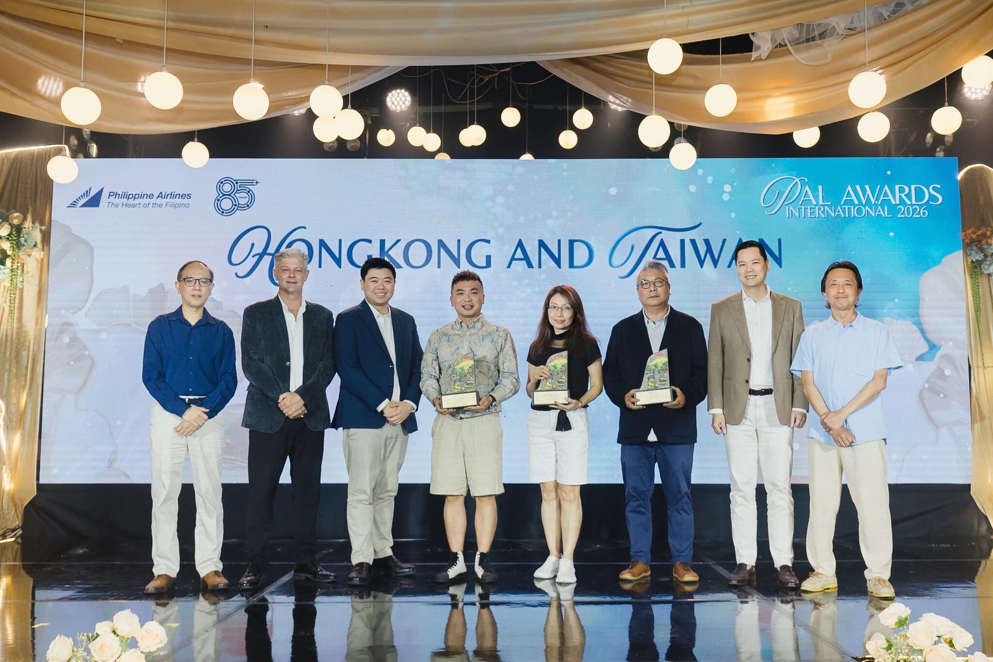 OneWorldTrip | Wins Philippine Airlines Best Performance of the Year
